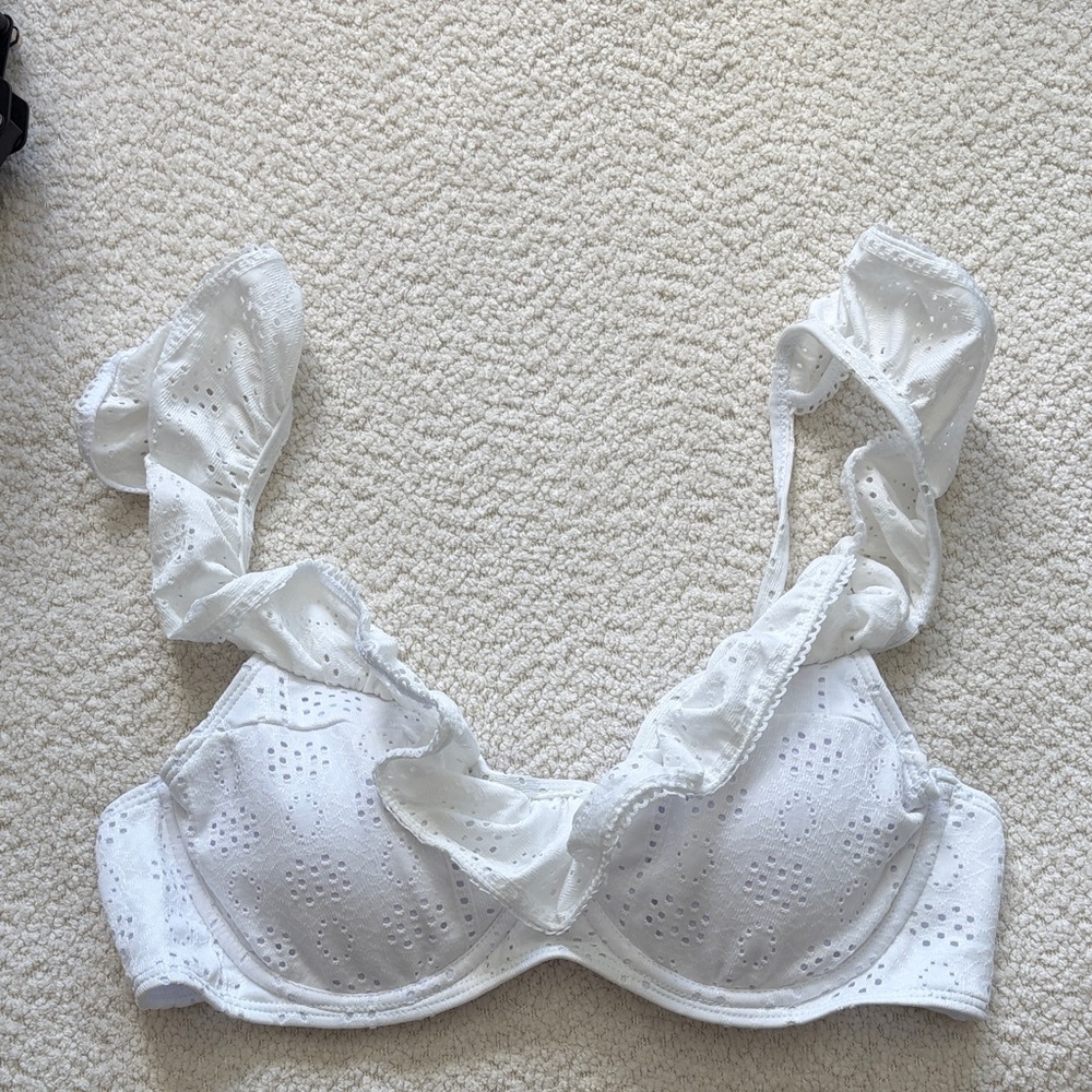 White Eyelet Ruffle Strap Underwire Bikini Top